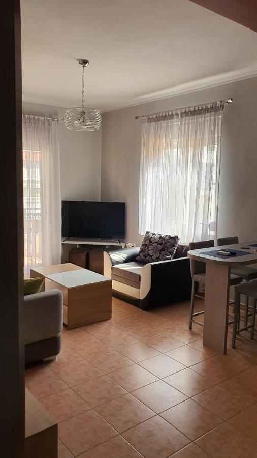אלכסנדרופולי Theos Apartment מראה חיצוני תמונה