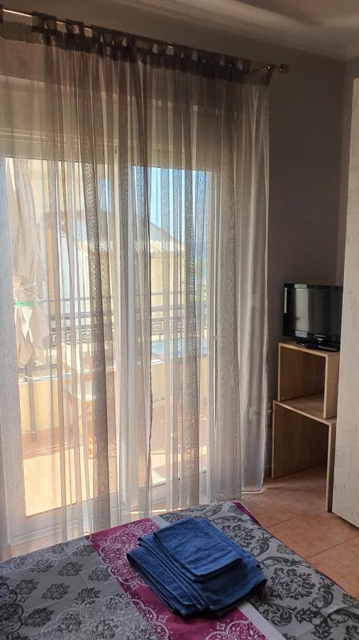אלכסנדרופולי Theos Apartment מראה חיצוני תמונה